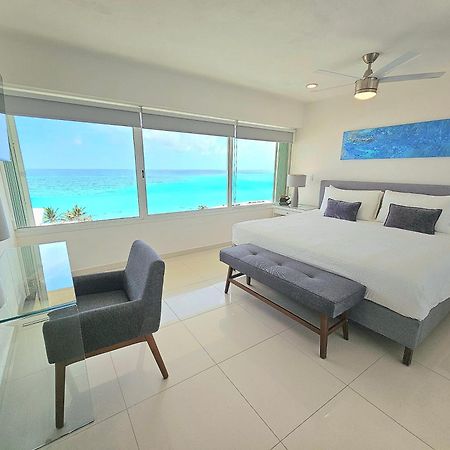 Ocean View Three Bedroom, Three Story Penthouse By The Beach Канкун Екстериор снимка